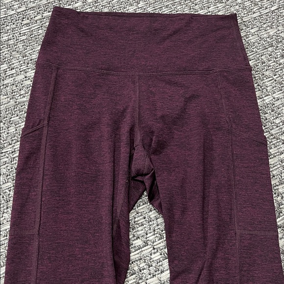 Aerie | Burgundy Leggings With Pockets - Picture 2 of 12